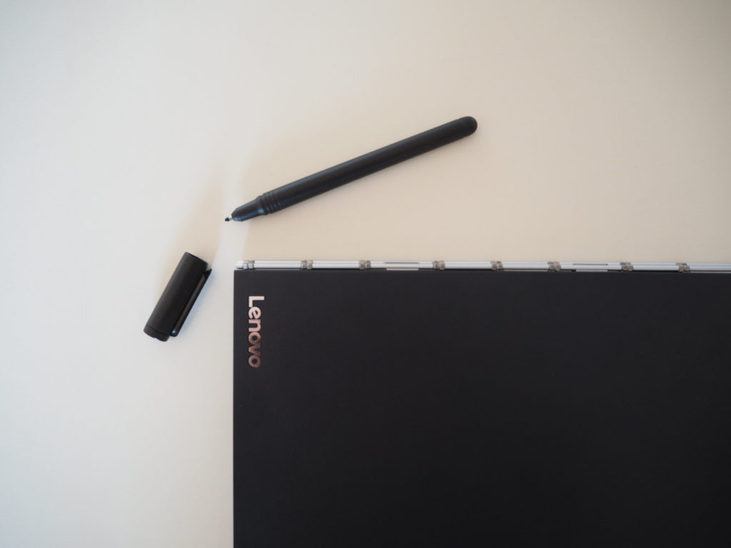 Yoga Book mit Stift