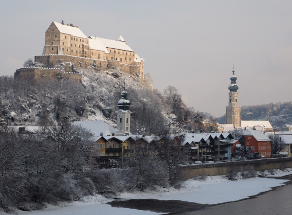 Kurzgeschichte, zwei Gedichte – Schreibwettbewerb Burghausen schreibt