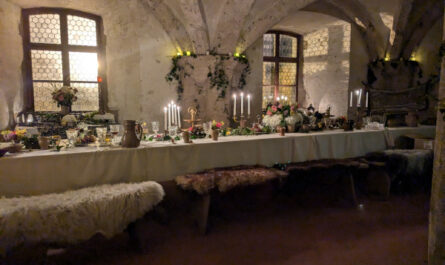 Jede festliche Tafel, 84489 Burg zu Burghausen