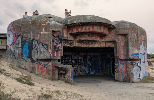 Grausam Lebendig. Bunkeranlage „La batterie de Arros“ bei Soulac-sur-Mer