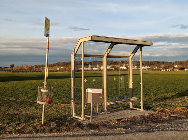 Gedicht: Haltestelle