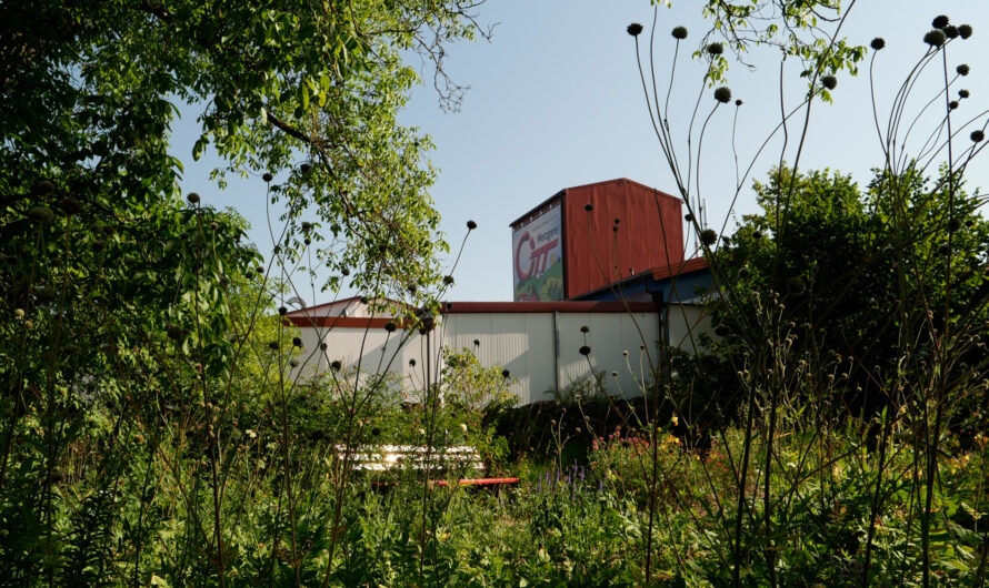Gegensätze, Umweltgarten Wiesmühl, 84549 Engelsberg-Wiesmühl a.d.Alz